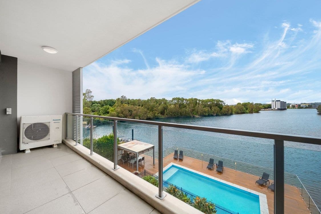 21/10 Ben Lexcen Place, Robina, QLD 4226, Robina - Thumbnail 3