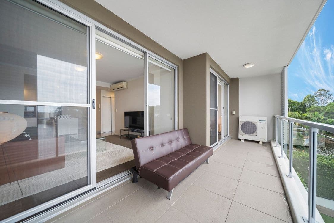 21/10 Ben Lexcen Place, Robina, QLD 4226, Robina - Thumbnail 4