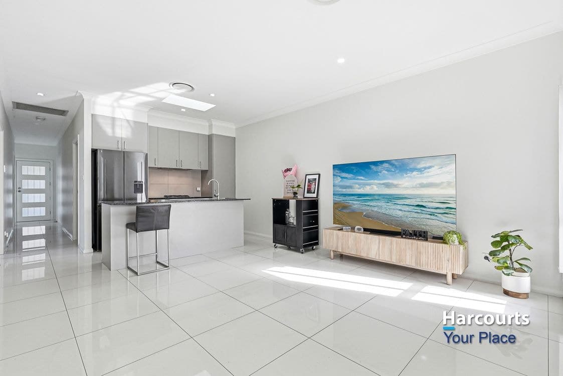 32 Howarth Street, ROPES CROSSING, NSW 2760, Ropes Crossing - Thumbnail 2