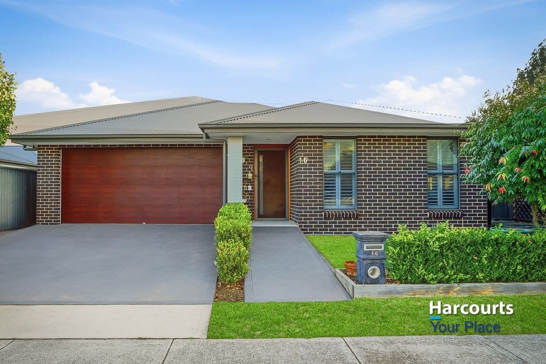 16 Private Circuit, JORDAN SPRINGS, NSW 2747, Jordan Springs - Image 1