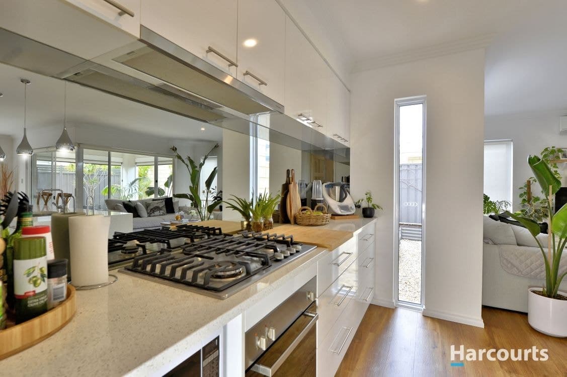 76 Leisure Way, HALLS HEAD, WA 6210, Halls Head - Thumbnail 6