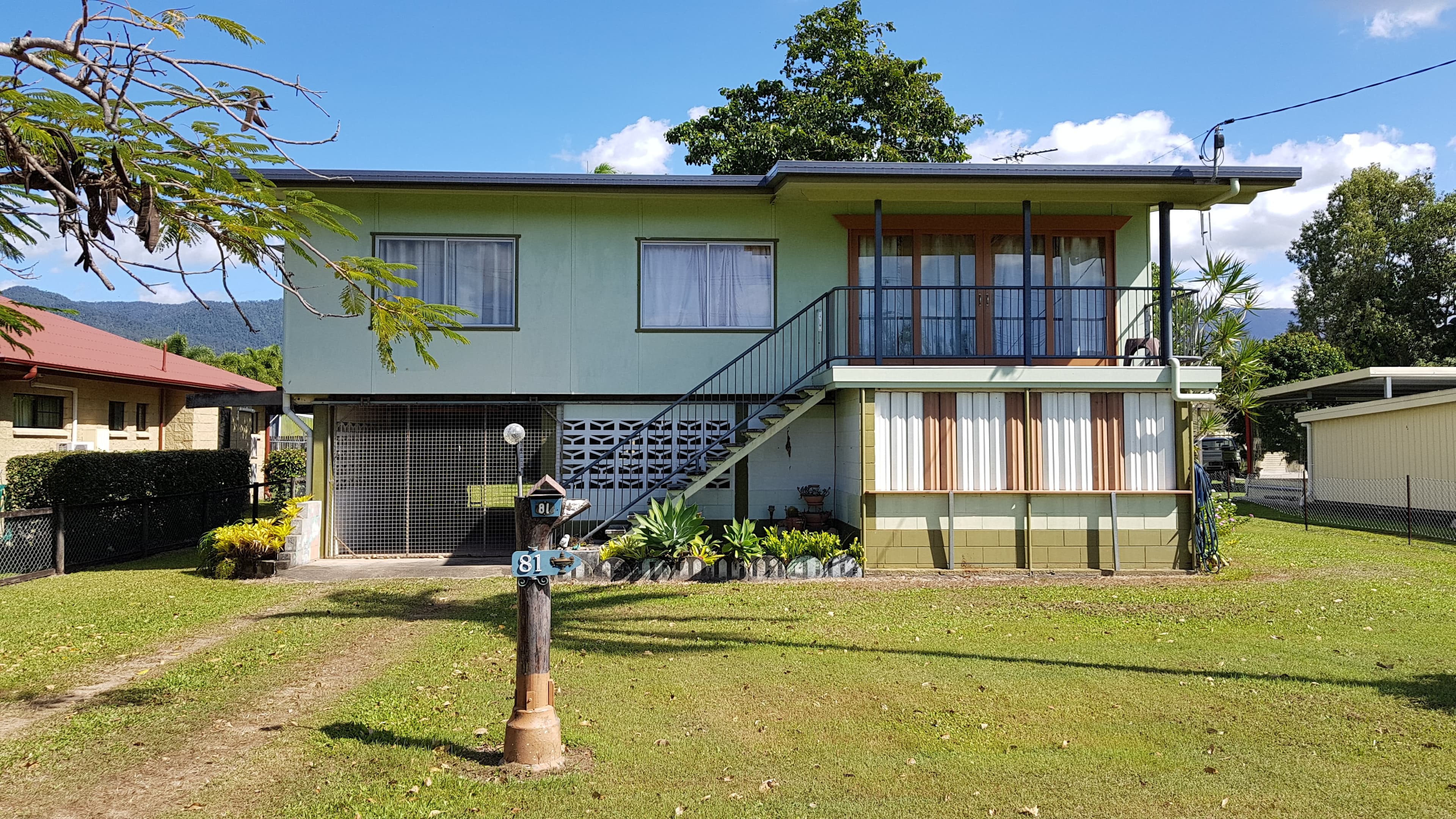 81 Roma St, Cardwell QLD 4849, Cardwell - Thumbnail 2