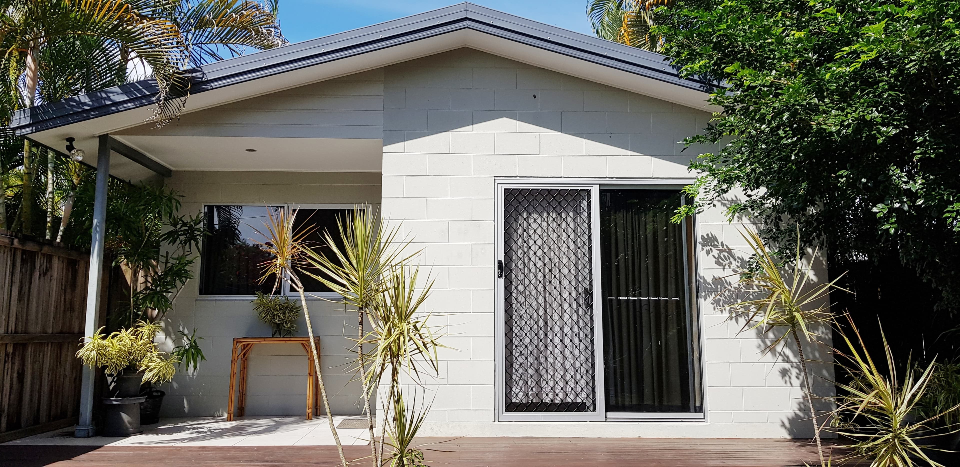Unit 2, 13 Toohey St, Cardwell QLD 4849, Cardwell - Image 1