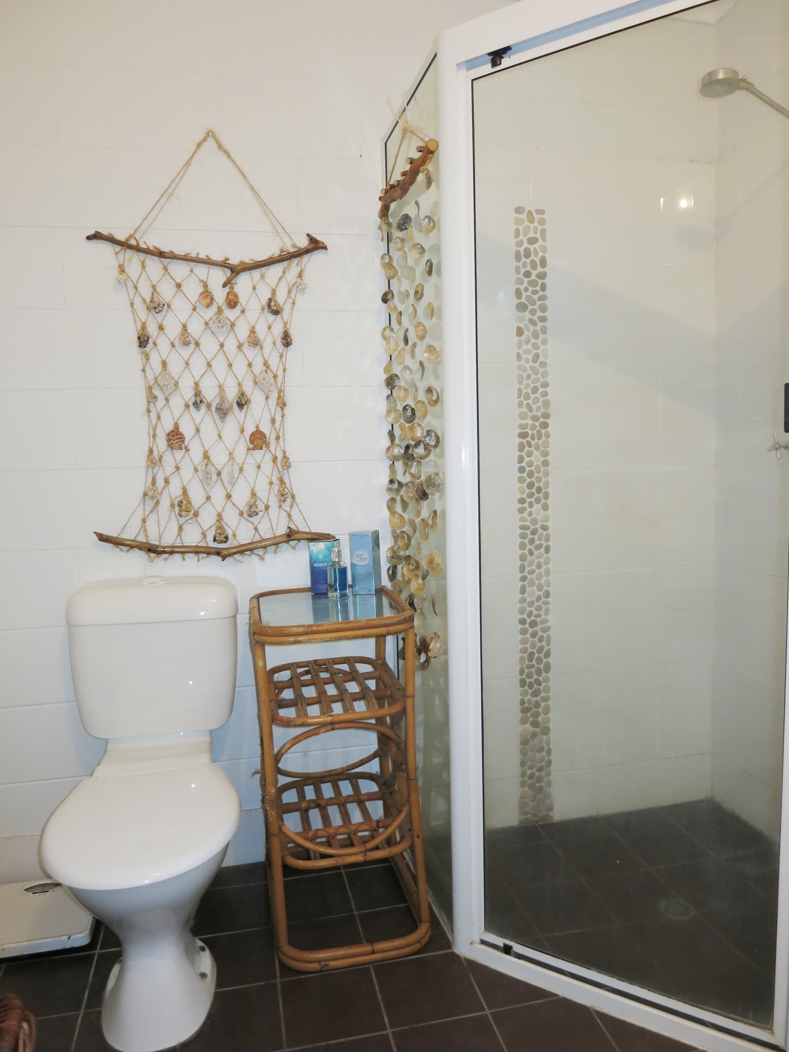 Unit 2, 13 Toohey St, Cardwell QLD 4849, Cardwell - Thumbnail 8