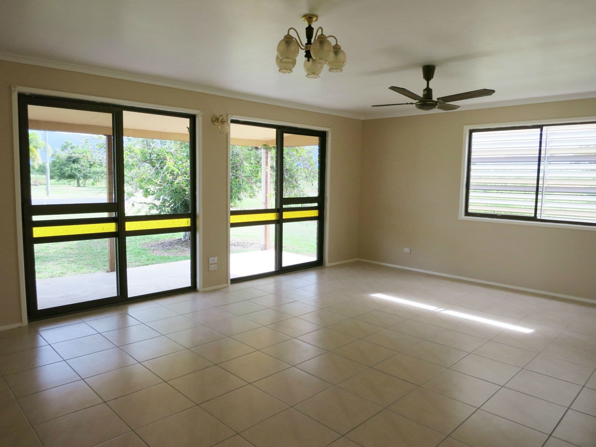 52 Kennedy Creek Road, Kennedy QLD 4816, Kennedy - Thumbnail 4