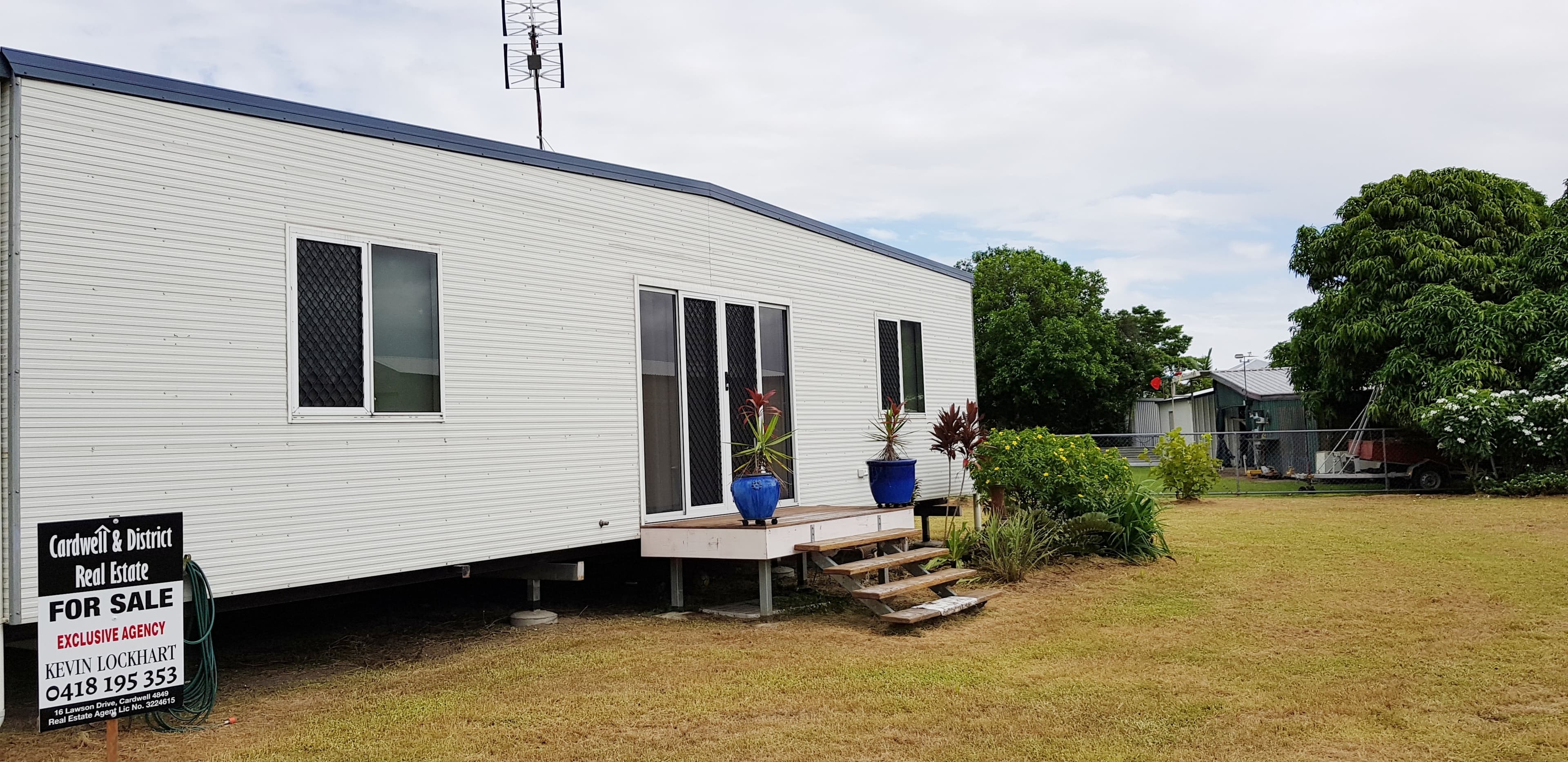14 Bowen St, Cardwell QLD 4849, Cardwell - Thumbnail 3