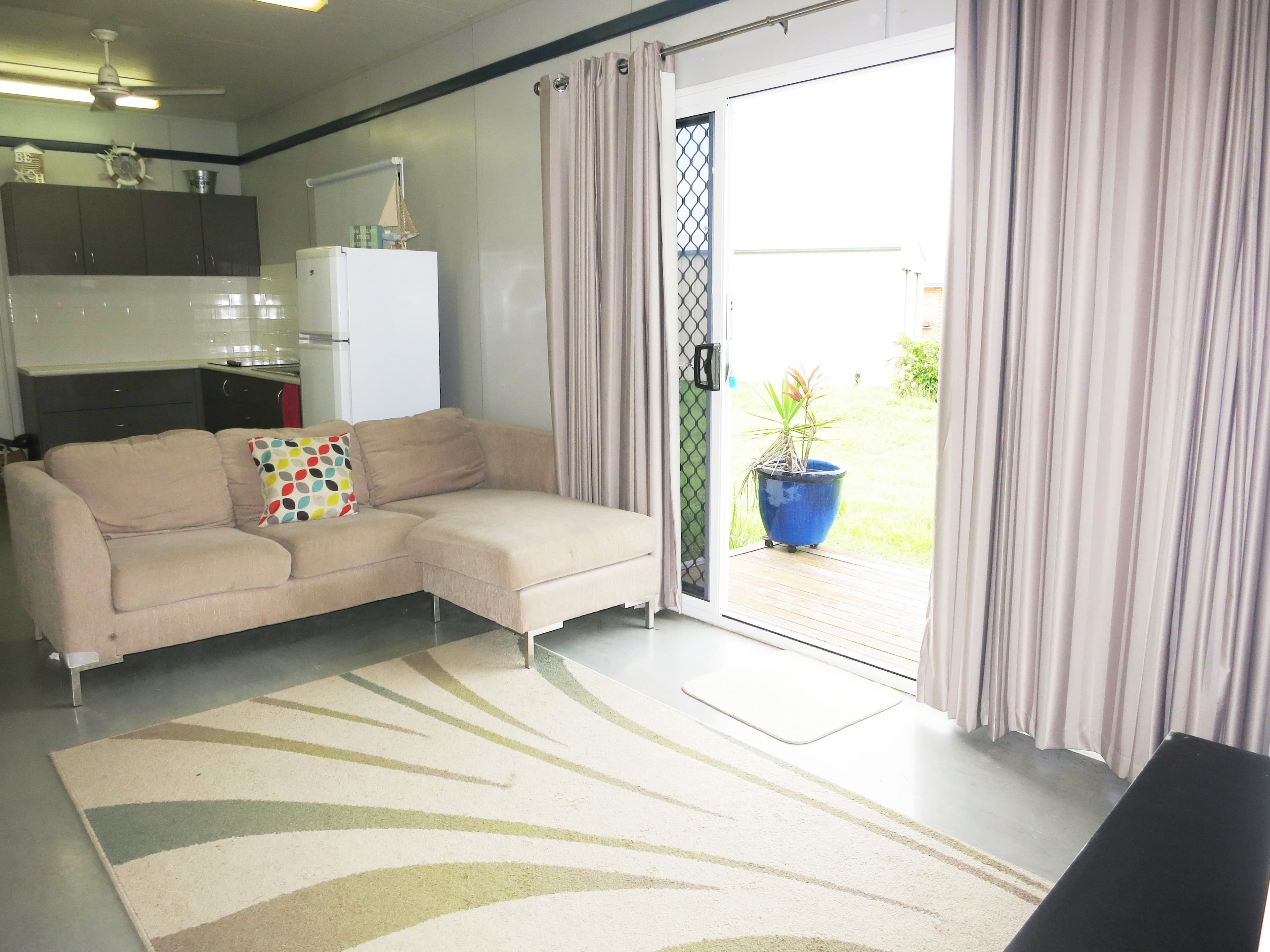 14 Bowen St, Cardwell QLD 4849, Cardwell - Thumbnail 4