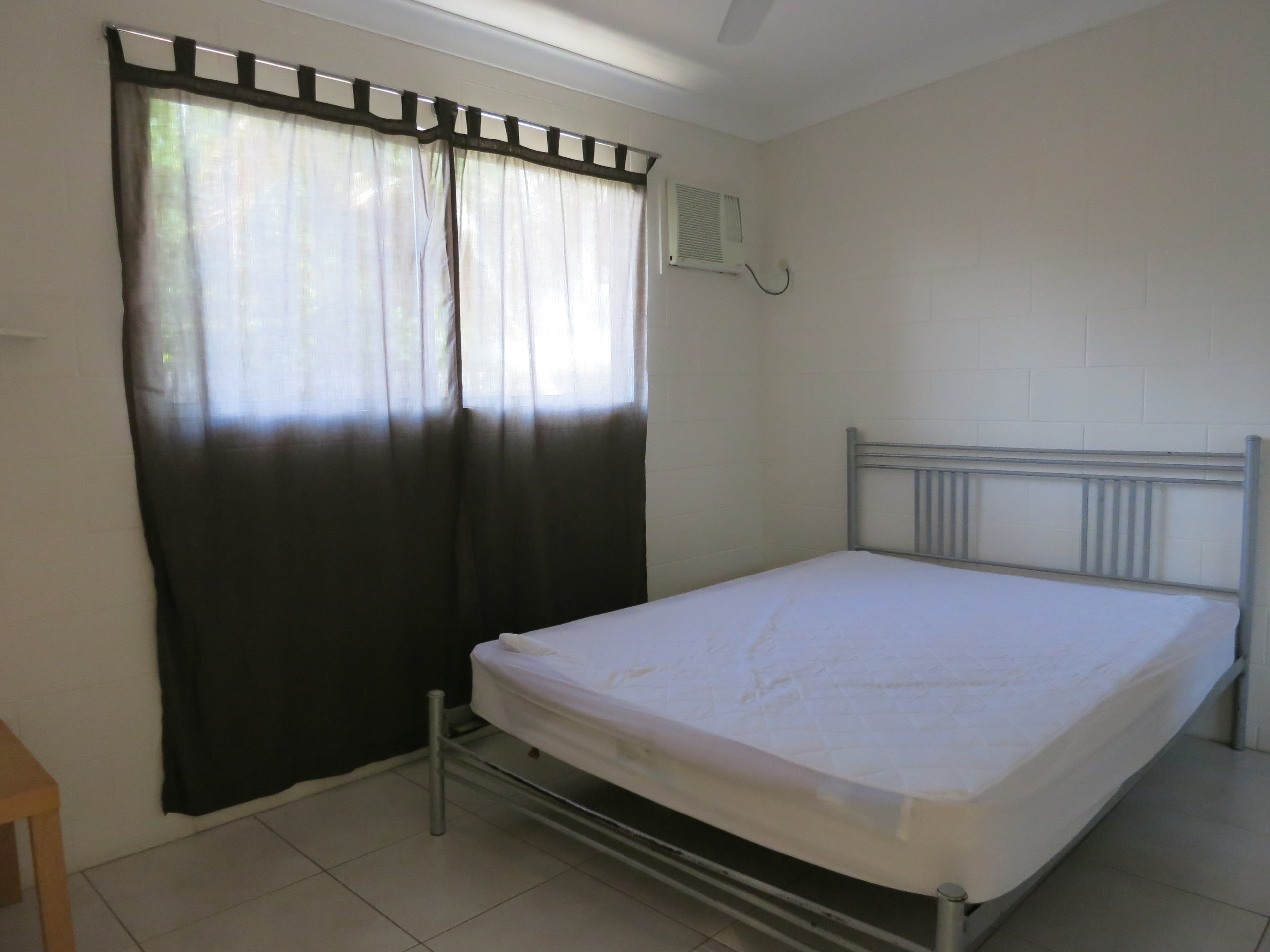 Unit 3, 13 Toohey St, Cardwell QLD 4849, Cardwell - Thumbnail 5