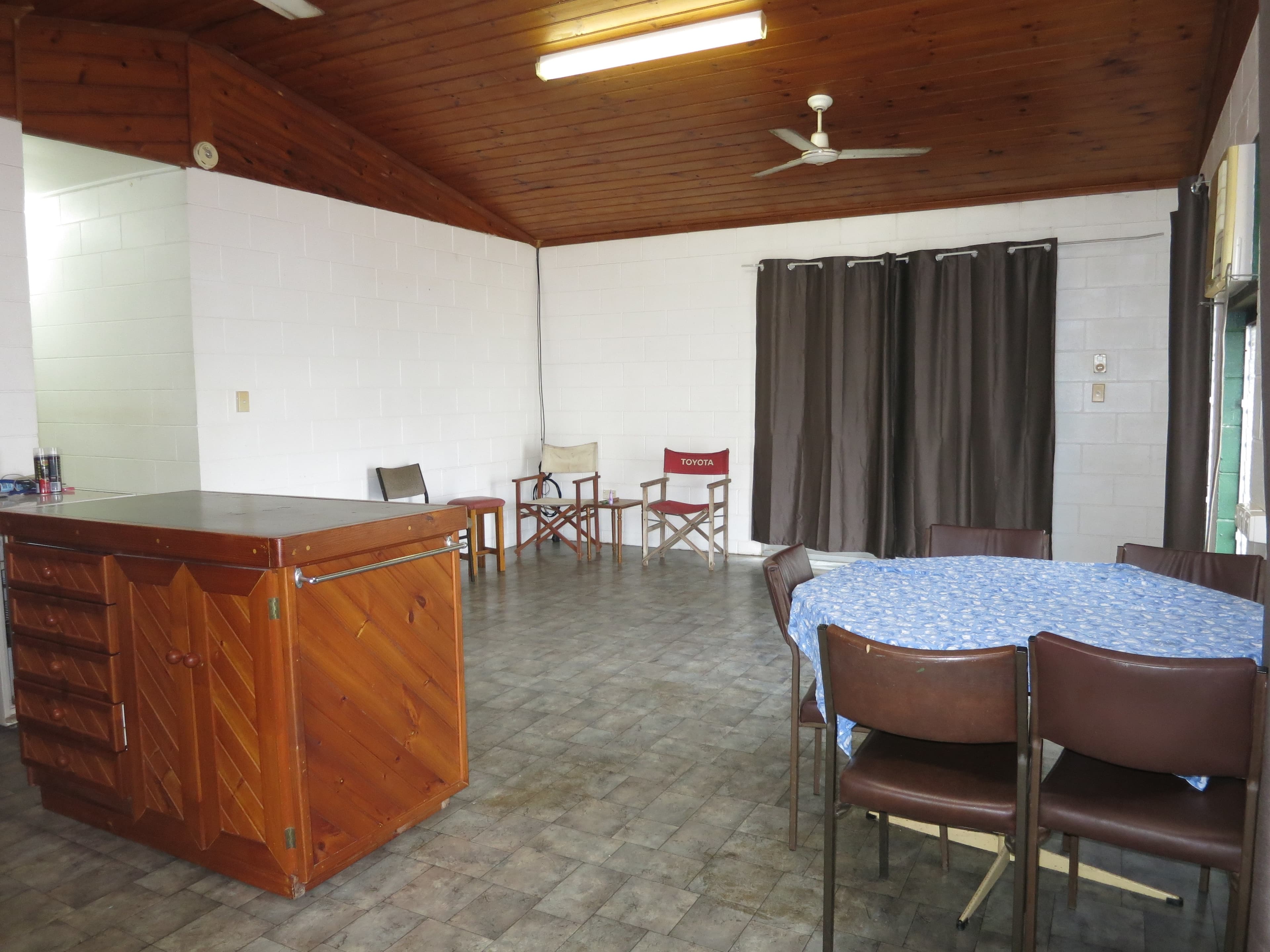 48 Gregory St, Cardwell QLD 4849, Cardwell - Thumbnail 2