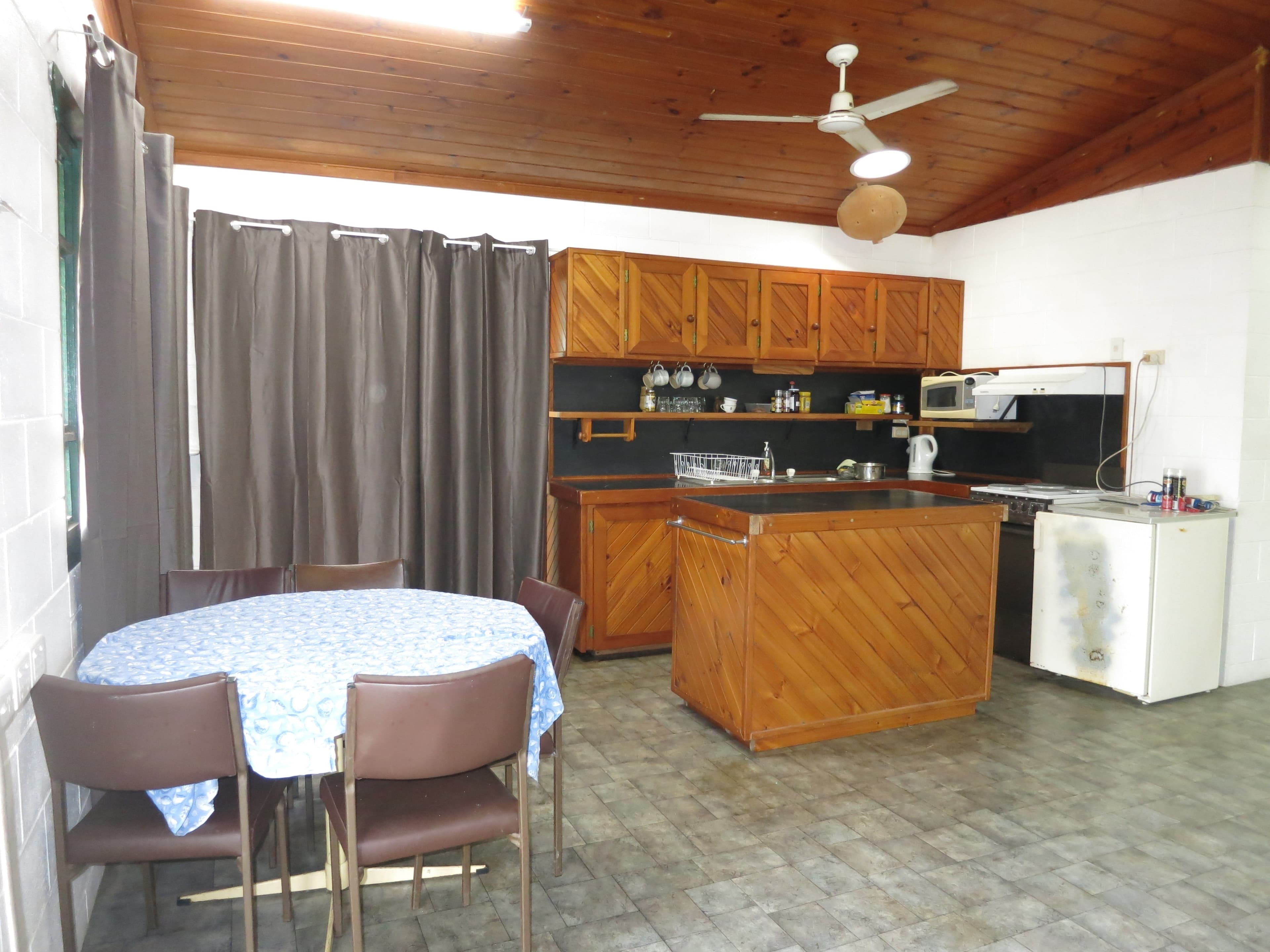 48 Gregory St, Cardwell QLD 4849, Cardwell - Thumbnail 3