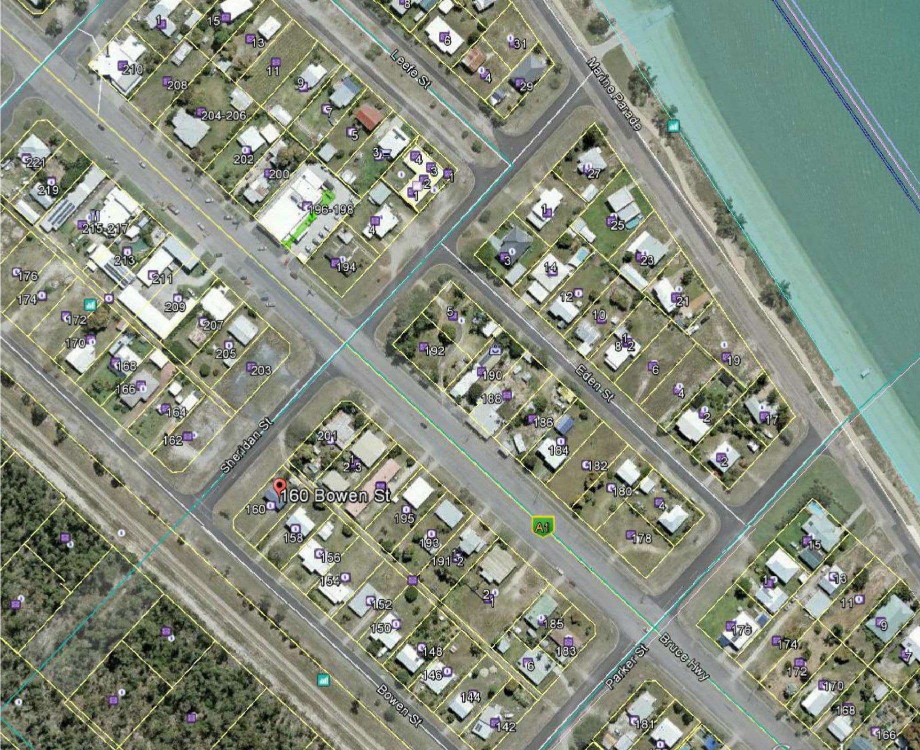 160 Bowen Street, Cardwell QLD 4849, Cardwell - Thumbnail 2