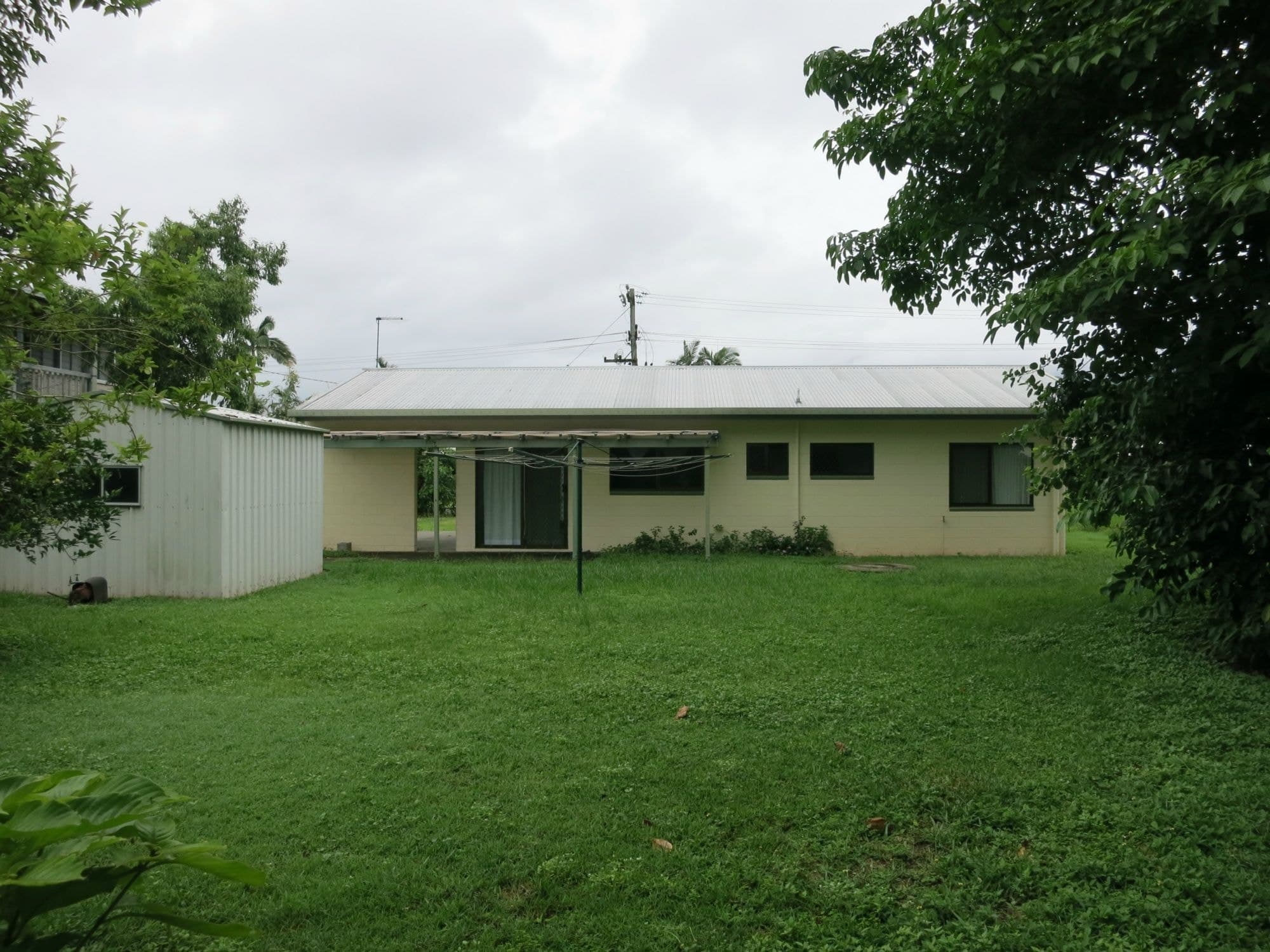 6 Ferguson Street, Cardwell QLD 4849, Cardwell - Thumbnail 2
