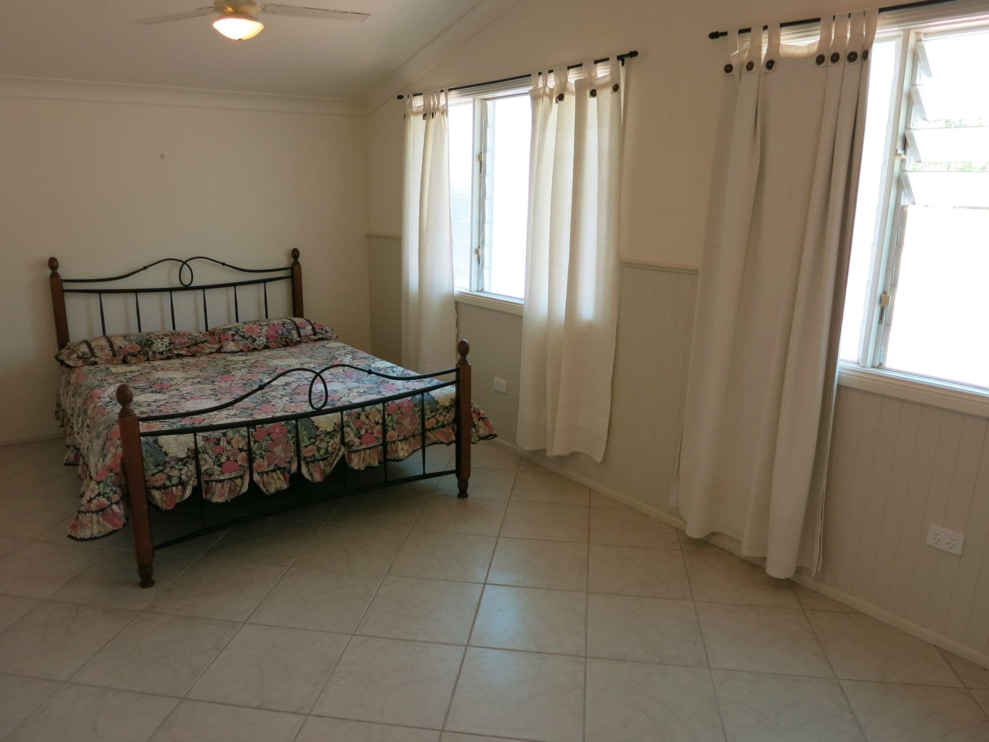 29 Panos Street, Cardwell QLD 4849, Cardwell - Thumbnail 8
