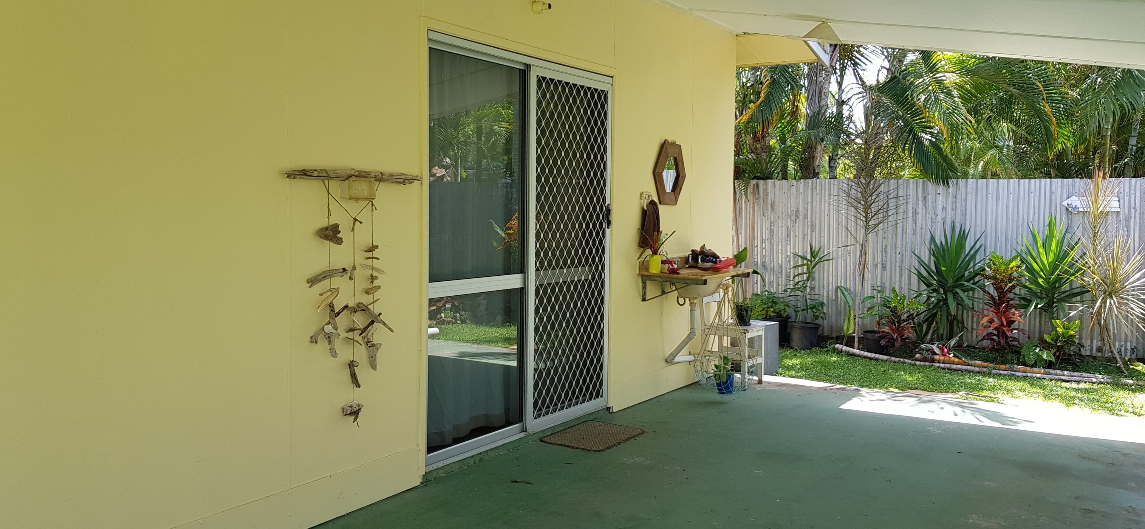 17 Liverpool St, Cardwell QLD 4849, Cardwell - Thumbnail 3