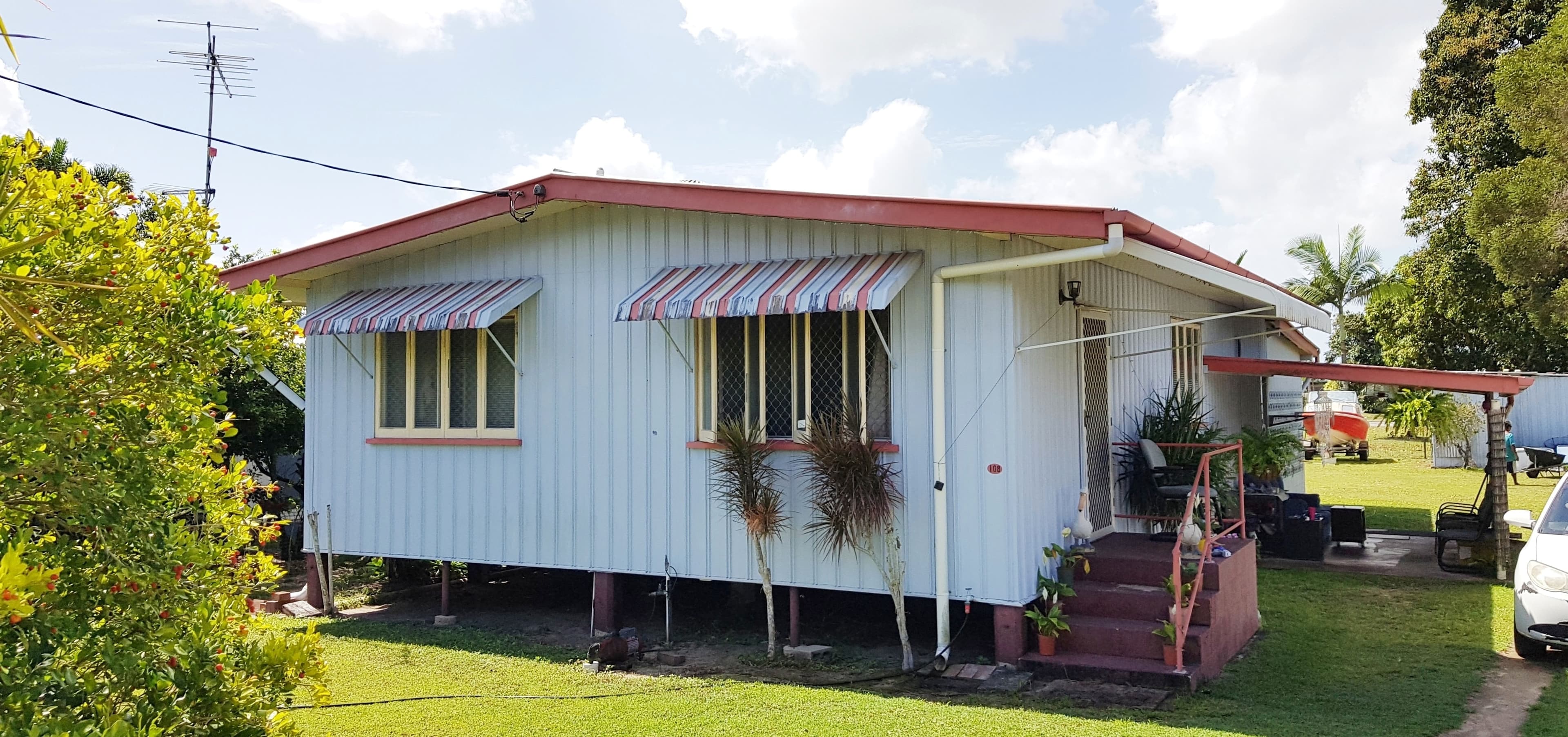 108 Bowen St, Cardwell QLD 4849, Cardwell - Thumbnail 2
