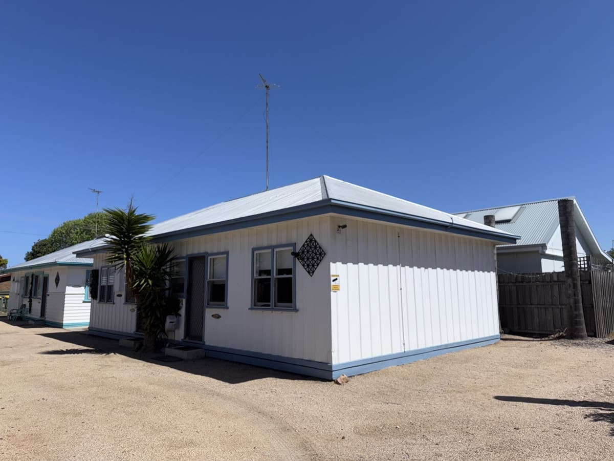 4 / 9-11 Orme Street, LAKES ENTRANCE VIC 3909, Lakes Entrance - Image 1