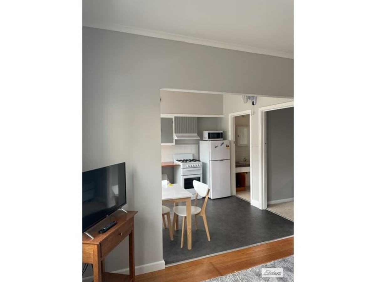 4 / 9-11 Orme Street, LAKES ENTRANCE VIC 3909, Lakes Entrance - Thumbnail 3