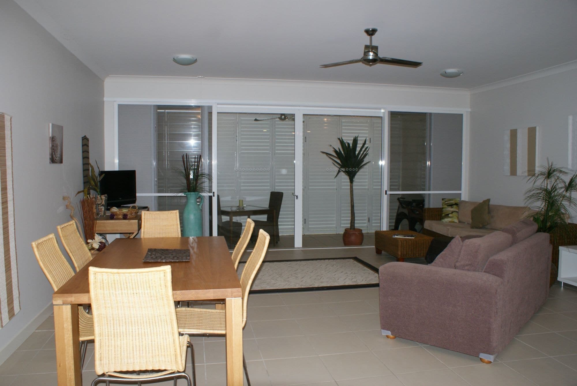 20 Poinciana Boulevard, Cardwell - Thumbnail 3