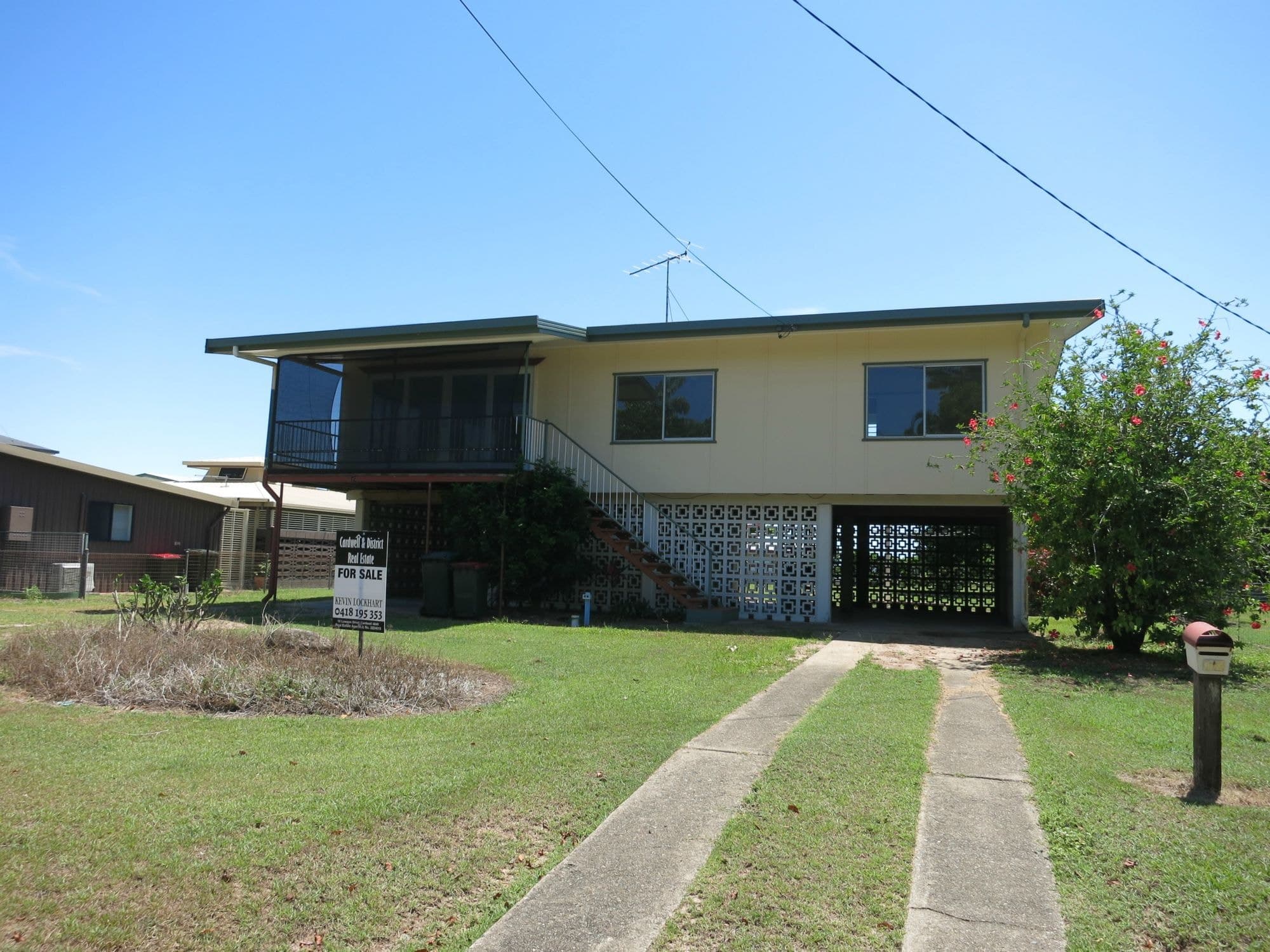 12 Eden Street, Cardwell QLD 4849, Cardwell - Thumbnail 2