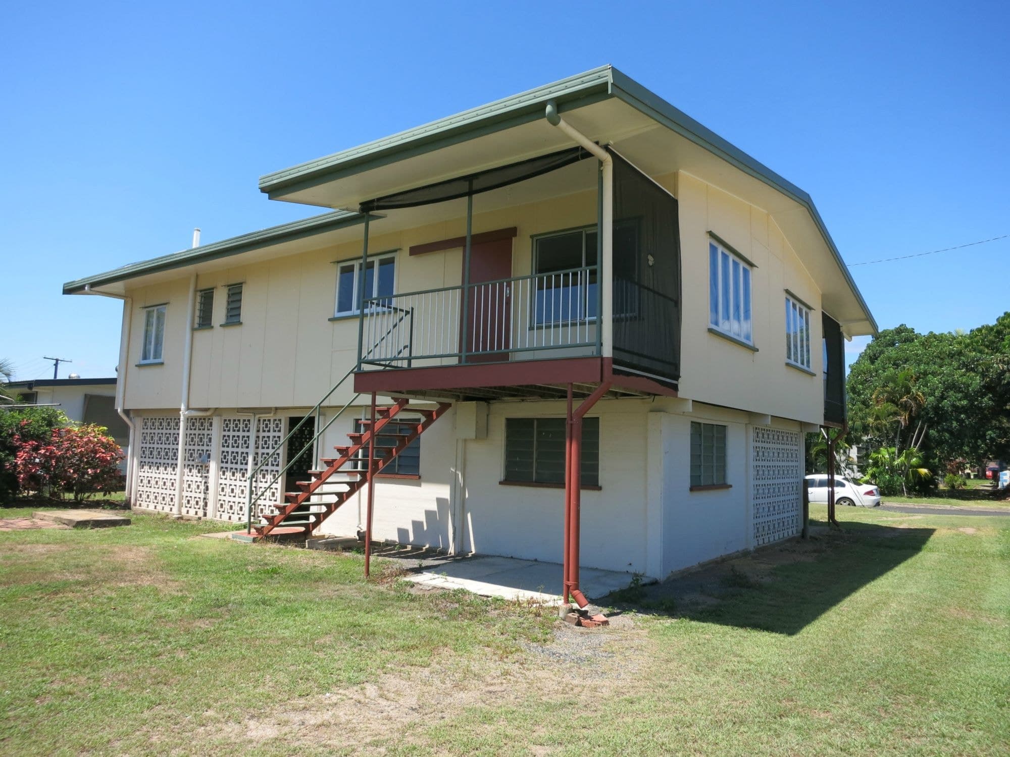 12 Eden Street, Cardwell QLD 4849, Cardwell - Thumbnail 3