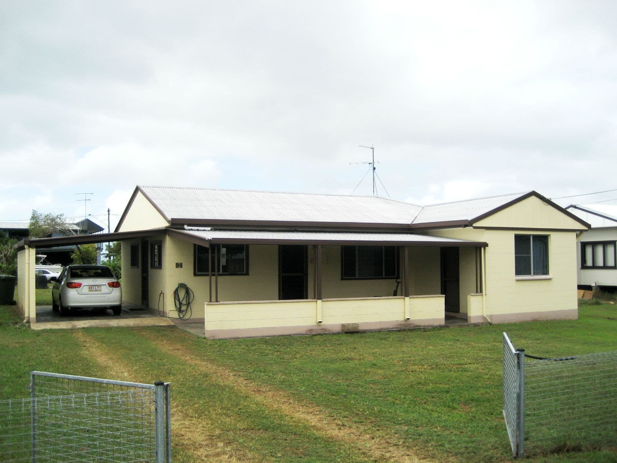 94 Bowen Street, Cardwell QLD 4849, Cardwell - Thumbnail 2