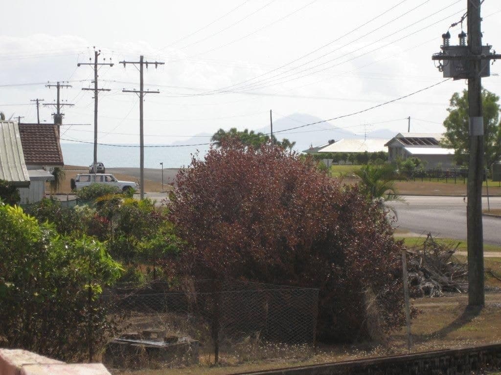142 Bowen Street, Cardwell QLD 4849, Cardwell - Thumbnail 2