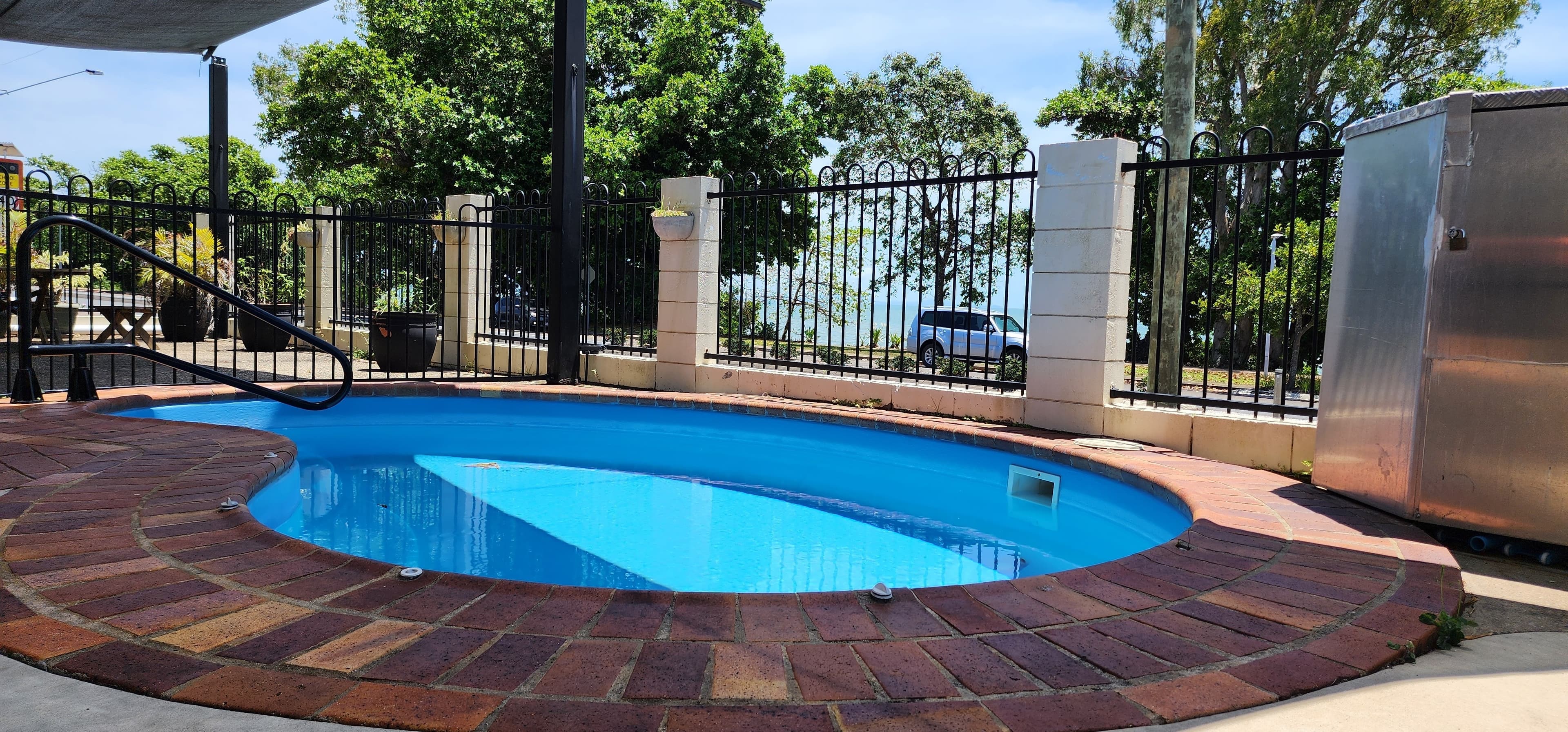 Unit 4, 25 Victoria St, Cardwell QLD 4849, Cardwell - Thumbnail 3