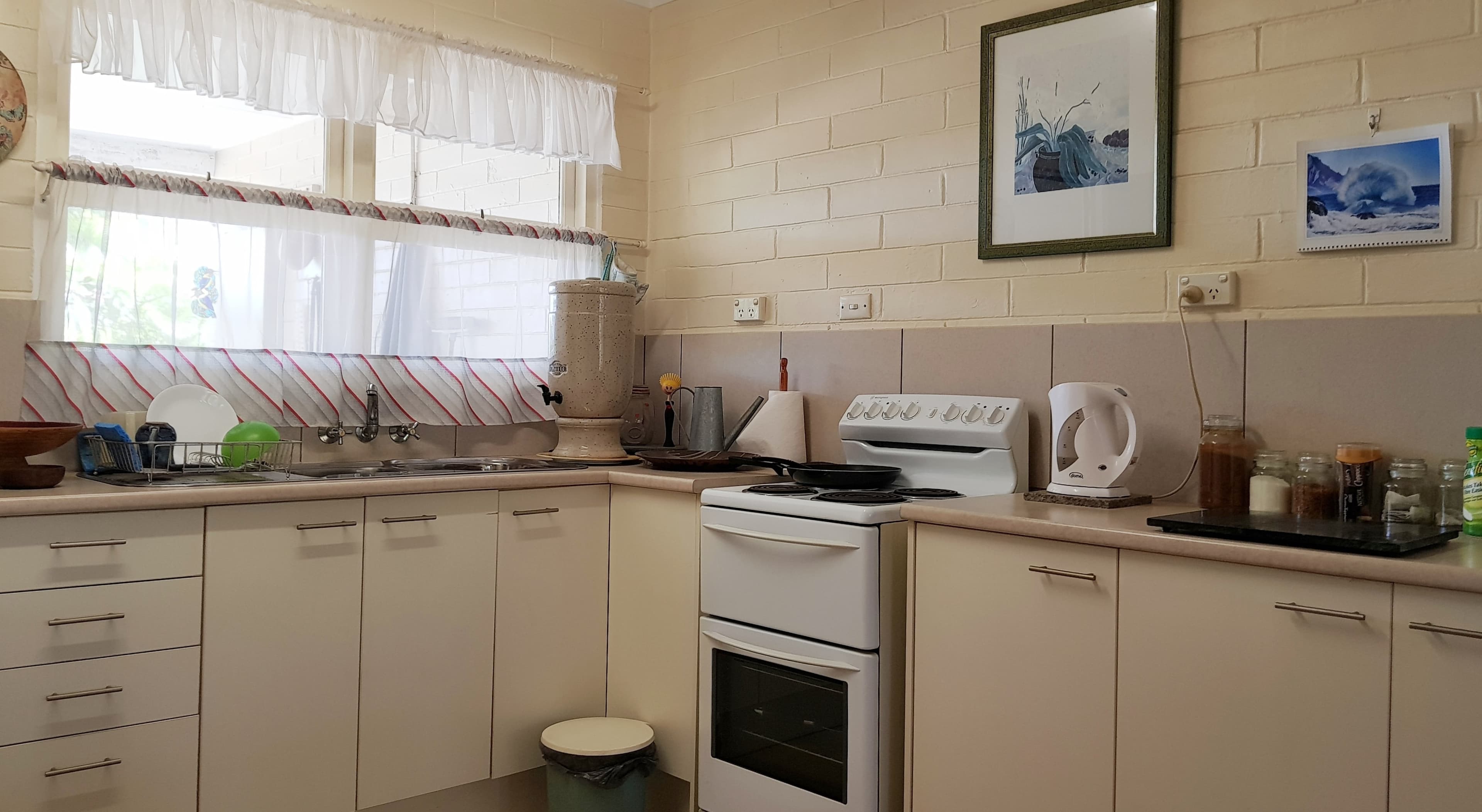 162 Victoria St, Cardwell QLD 4849, Cardwell - Thumbnail 5