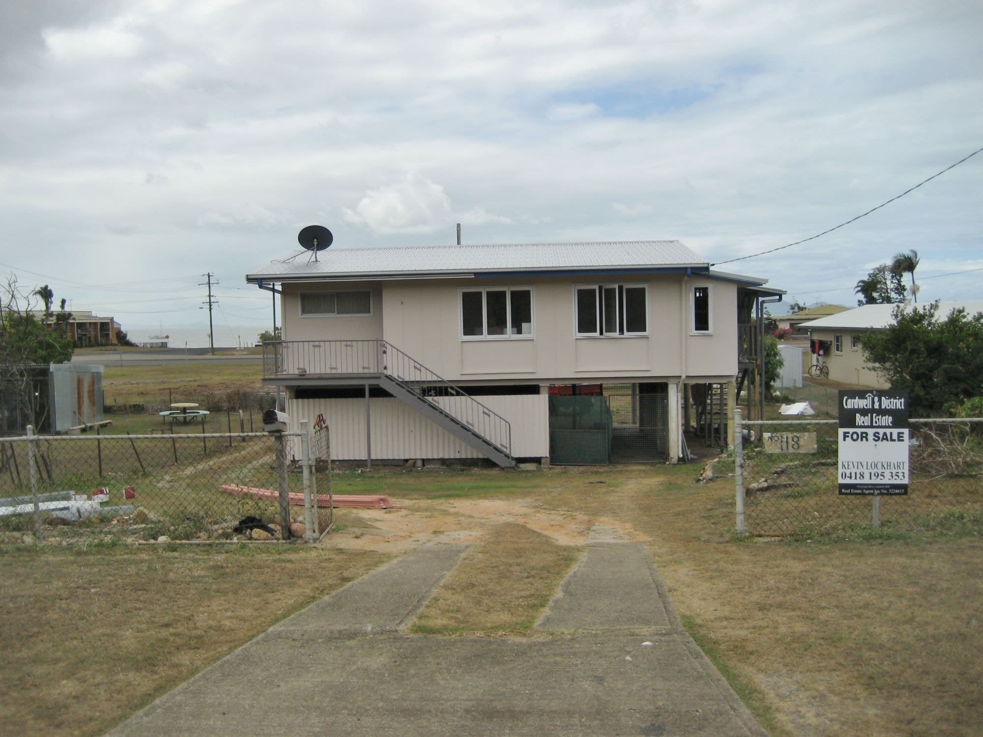 118 Bowen Street, Cardwell QLD 4849, Cardwell - Image 1
