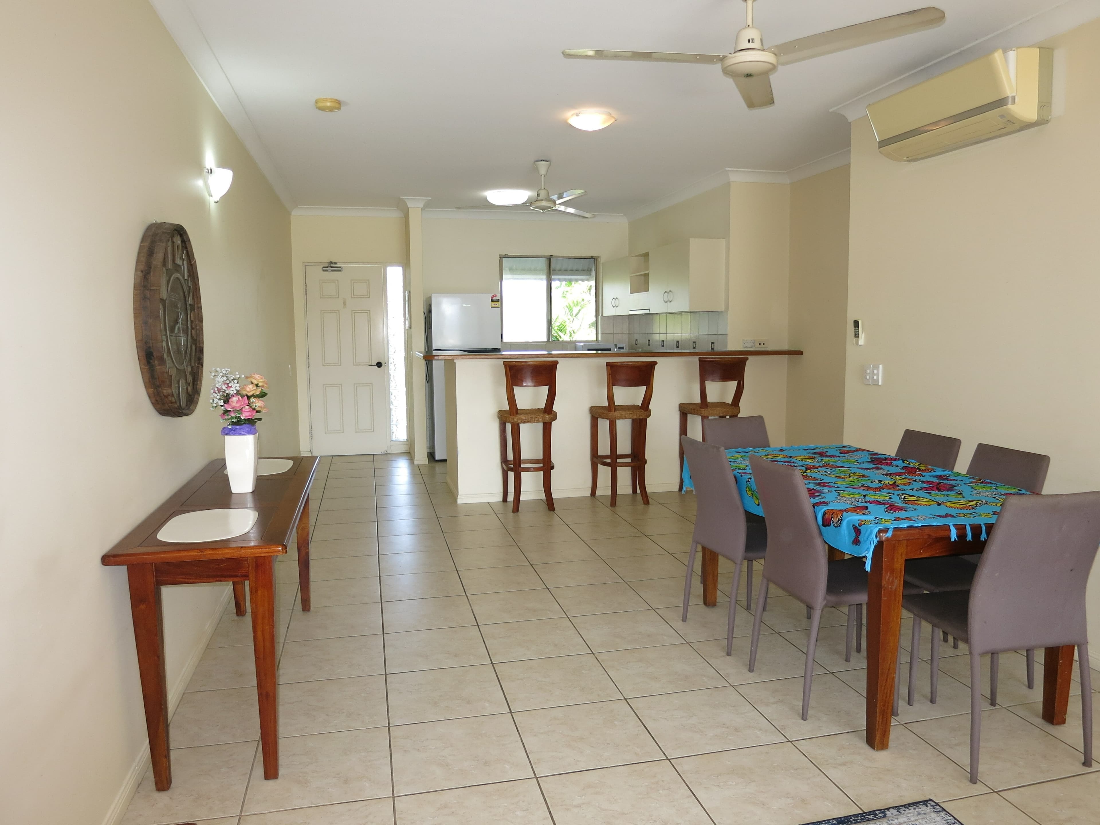 Unit 1, 16 Poinciana Bvd, Cardwell QLD 4849, Cardwell - Thumbnail 5