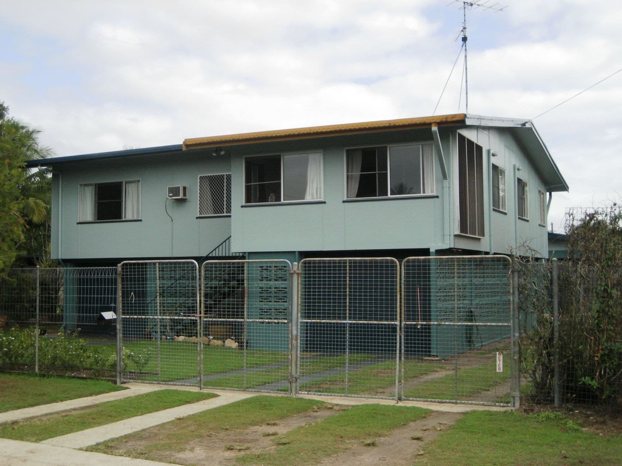 10 Toohey Street, Cardwell QLD 4849, Cardwell - Image 1