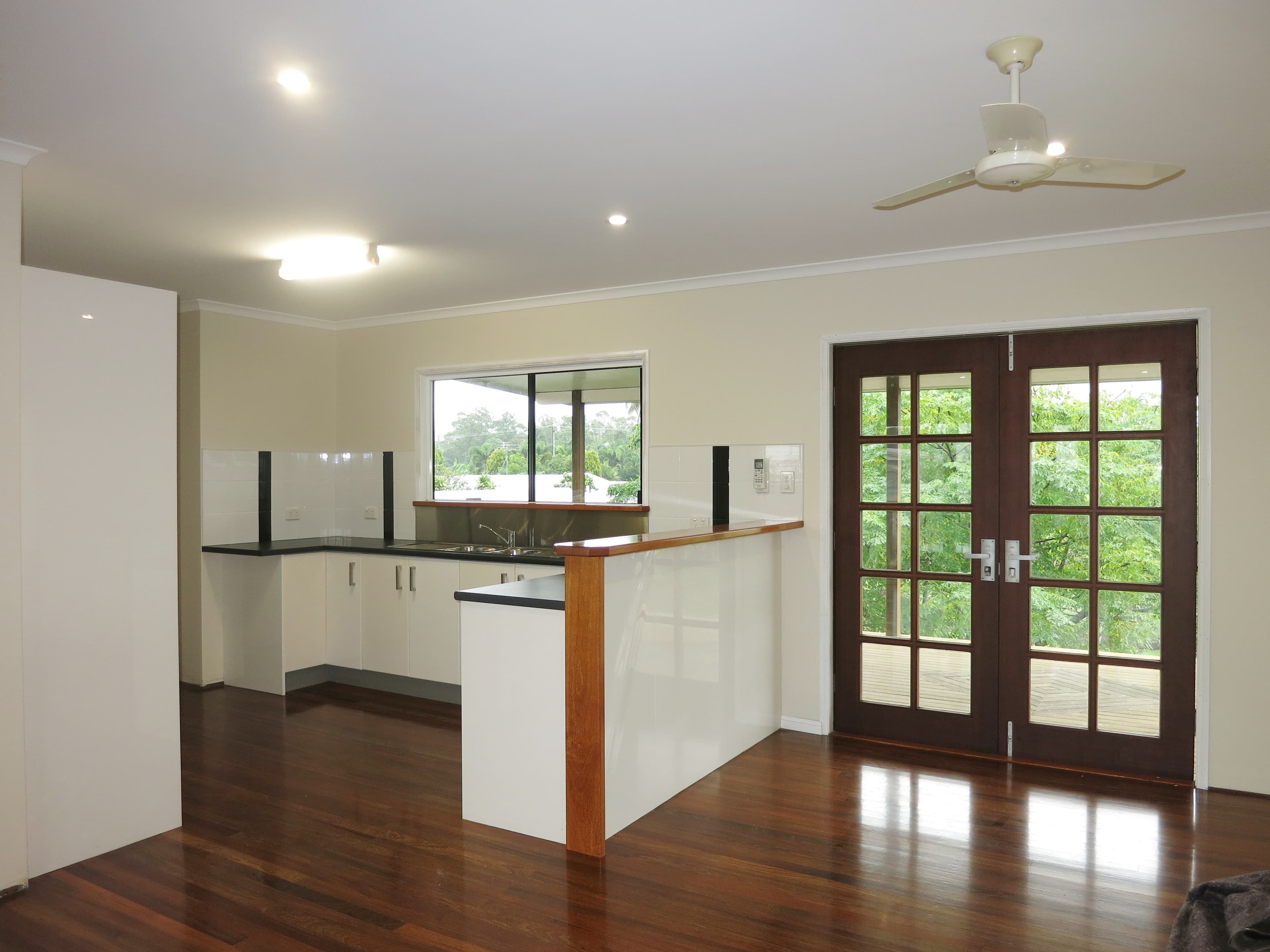 13 Jamieson St, Cardwell QLD 4849, Cardwell - Thumbnail 3