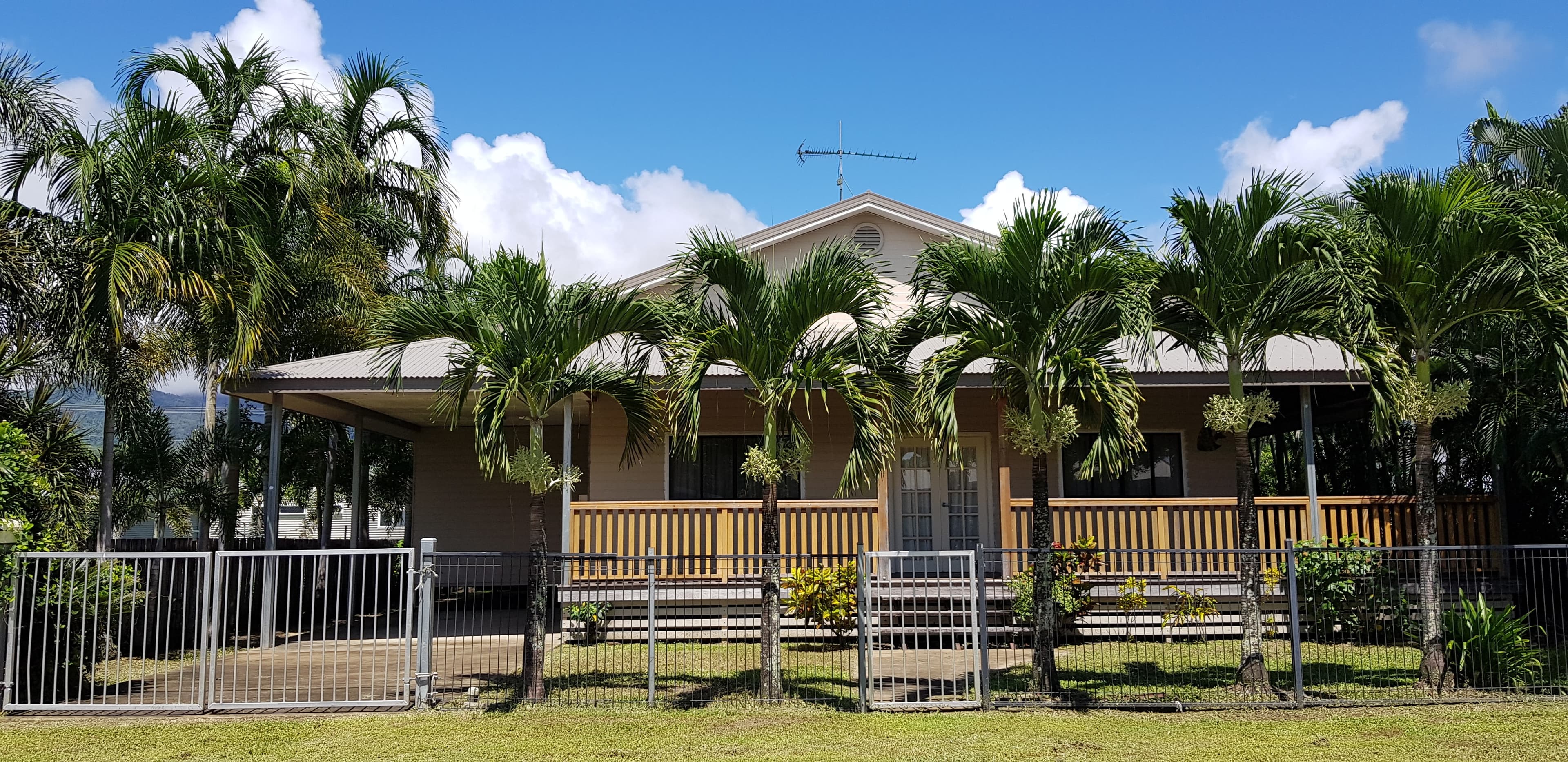 9 Panos St, Cardwell QLD 4849, Cardwell - Image 1