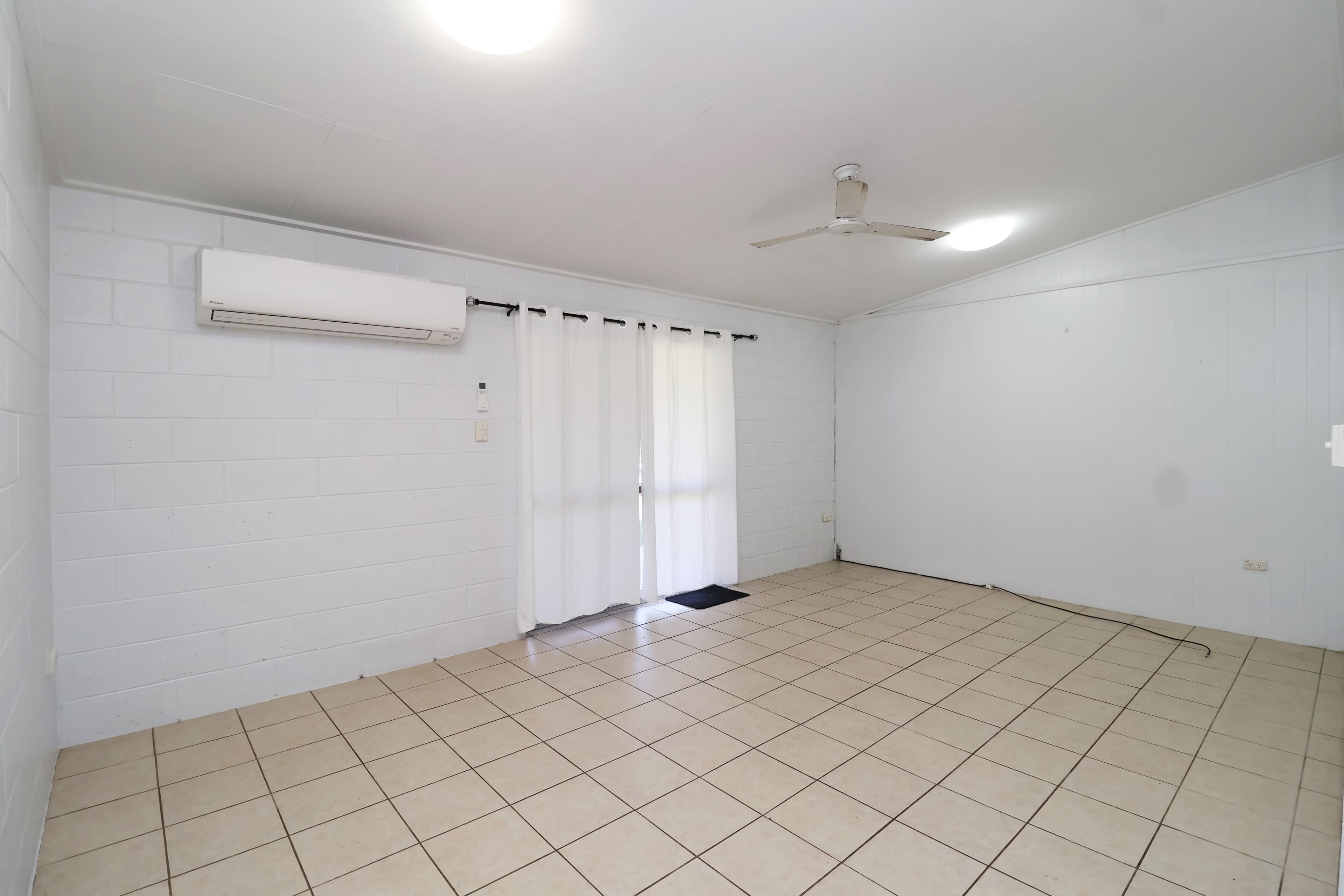 10 Ferguson St, Cardwell QLD 4849, Cardwell - Thumbnail 6