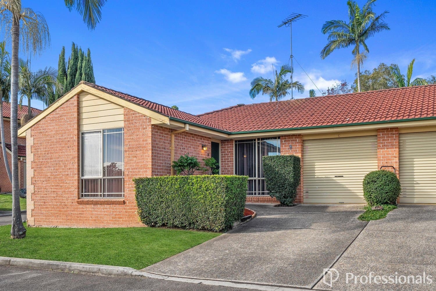 9/50 Parkhill Avenue Leumeah 2560, Leumeah - Image 1