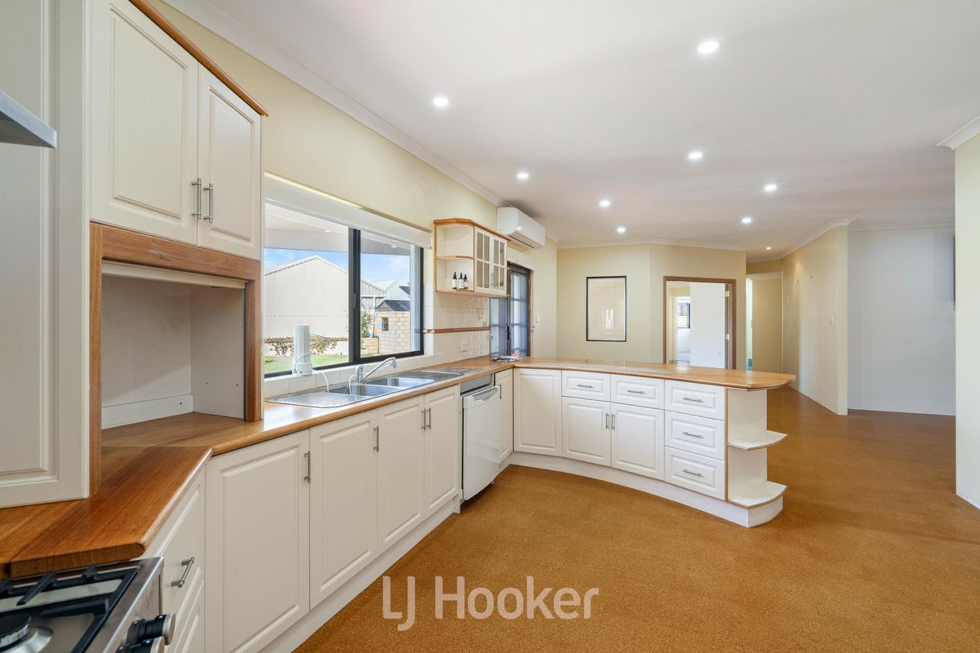 9 Seahorse Crescent, Geographe, Geographe - Thumbnail 5