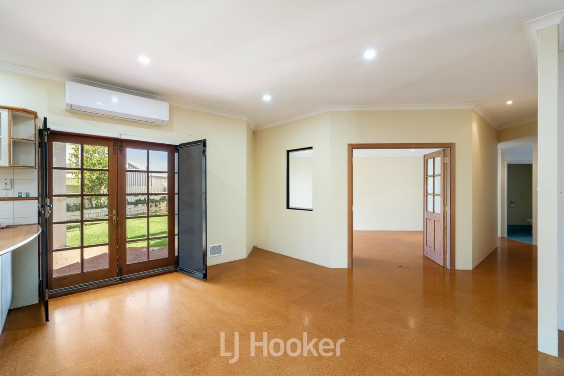9 Seahorse Crescent, Geographe, Geographe - Thumbnail 6
