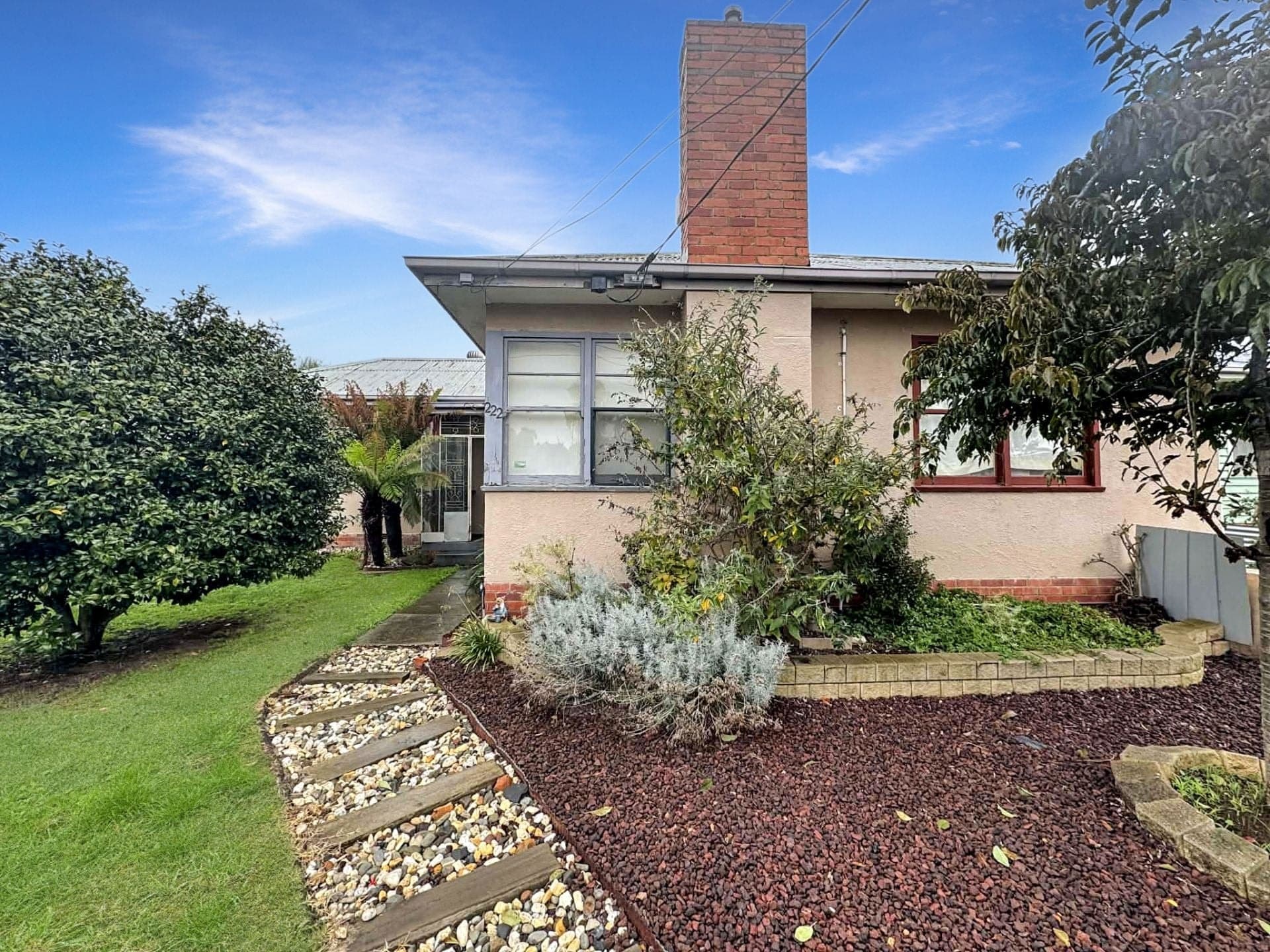 222 Yarrowee Parade, Redan, Redan - Thumbnail 2
