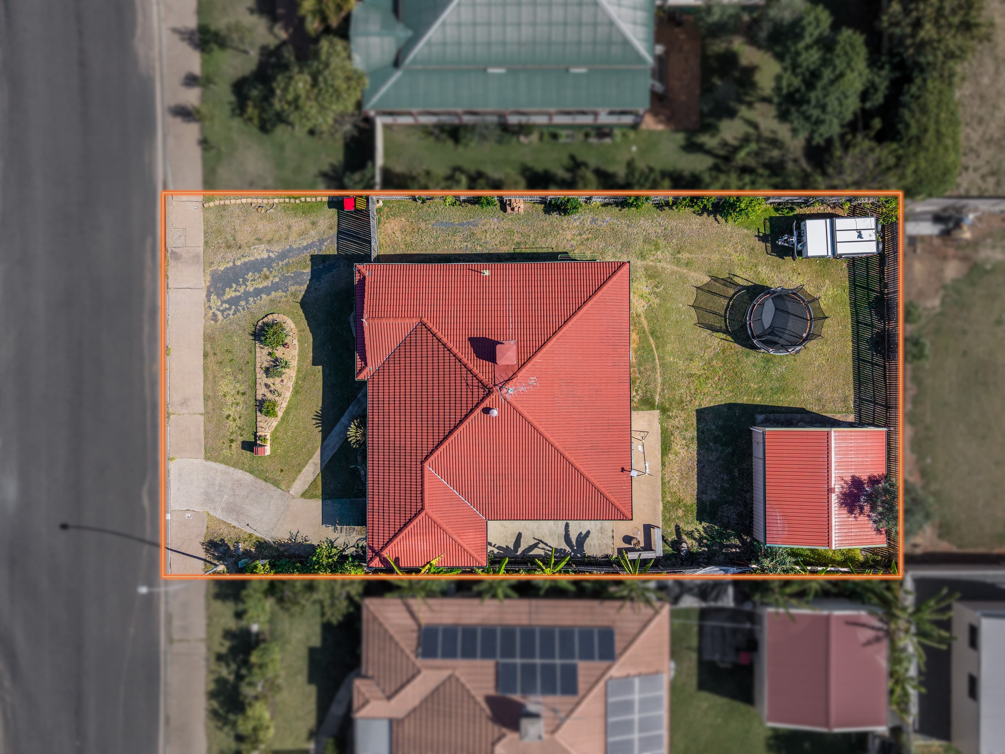 12 Jeppesen Drive, EMERALD QLD 4720, Emerald - Image 1