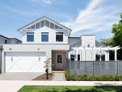 8 Downward Street, Mornington - Image 1