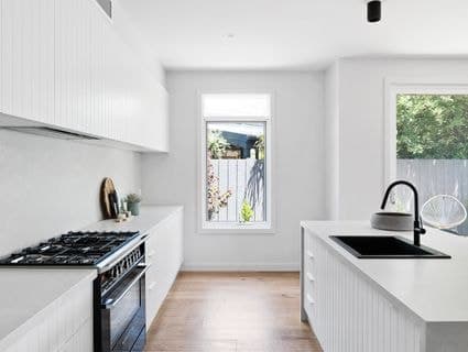 8 Downward Street, Mornington - Thumbnail 5