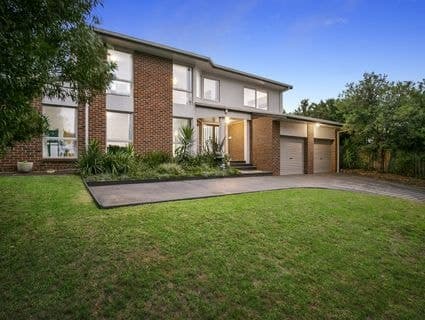 17 Jacaranda Crescent, Mornington - Image 1