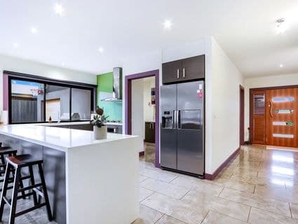 9 Brydon Close, Mornington - Thumbnail 8