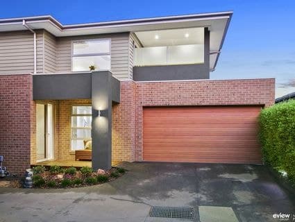 3/10 Darcy Street, Mornington - Thumbnail 2