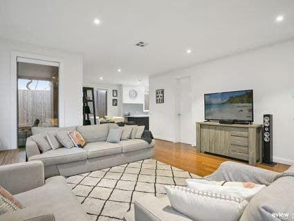 3/10 Darcy Street, Mornington - Thumbnail 3