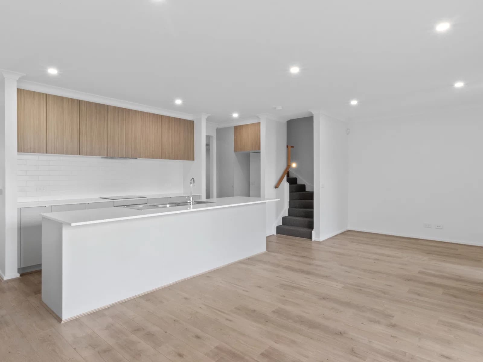 36 Company Ave, Sunbury, VIC, 3429, Sunbury - Thumbnail 2
