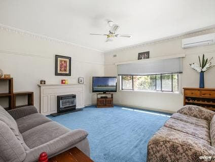 6 The Corso, Parkdale - Thumbnail 5
