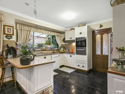 29 Witternberg Avenue, Frankston - Thumbnail 2