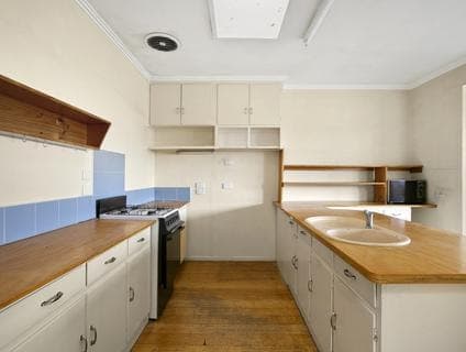 17 Mitchell Street, Mornington - Thumbnail 2