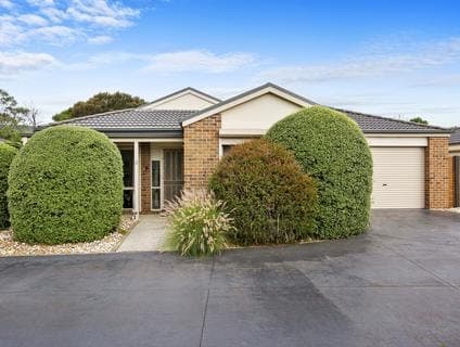 3/12-16 Vickie Court, Rosebud - Image 1